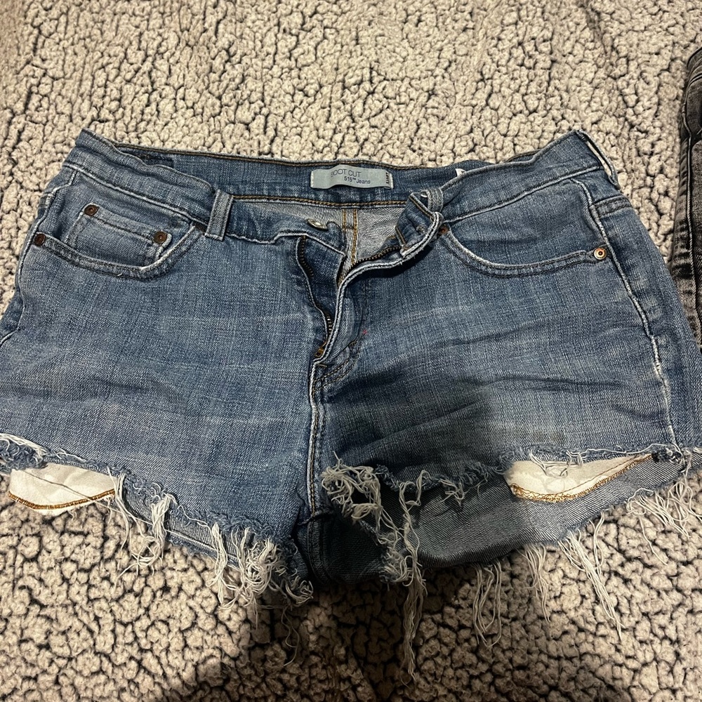 Levi’s denim shorts